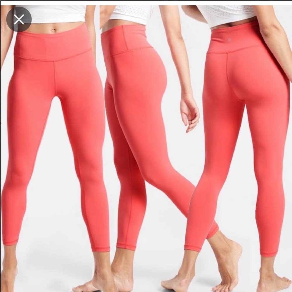 ATHLETA Salutation Coral Capri Leggings
